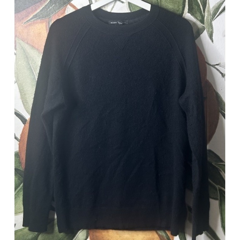 Autumn Cashmere Medium Black Pullover Pure Cashmere Sweater Soft Cozy Old Money